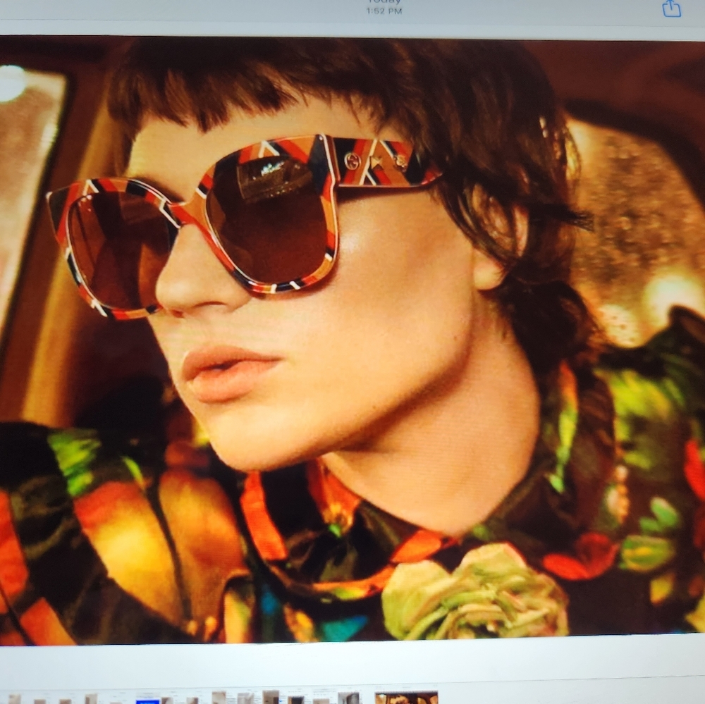 Gucci  printed multi color frame